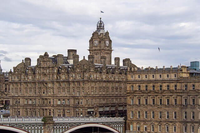 Teambuilding activity in Edinburgh